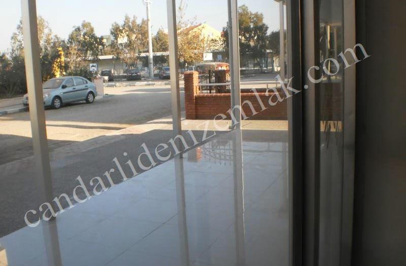 Çandarlı Merkez de Satılık İşyeri