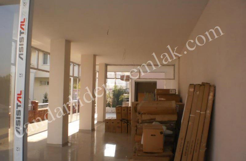 Çandarlı Merkez de Satılık İşyeri