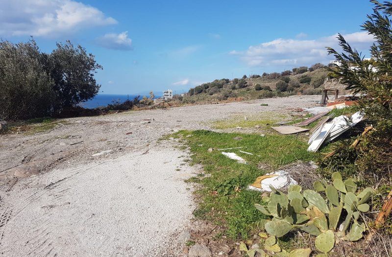 Çandarlı Siteler’de Satılık 7 Dönüm Arsa