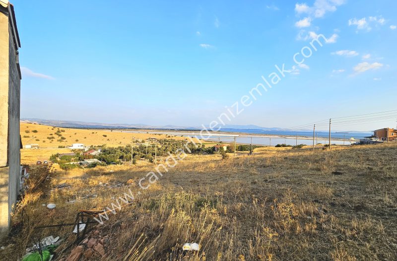 MAVİKENT’TE 290m2 SATILIK DENİZ GÖREN ARSA