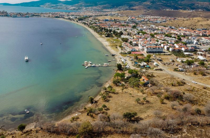 ÇANDARLI’DA DENİZ CEPHELİ ARSA